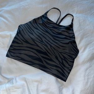 NWOT. Old Navy Powersoft Active long line shelf bra tank